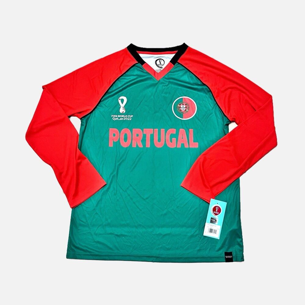 Portugal 2022 FIFA World Cup Qatar Team Shirt Long Sleeve Size Large